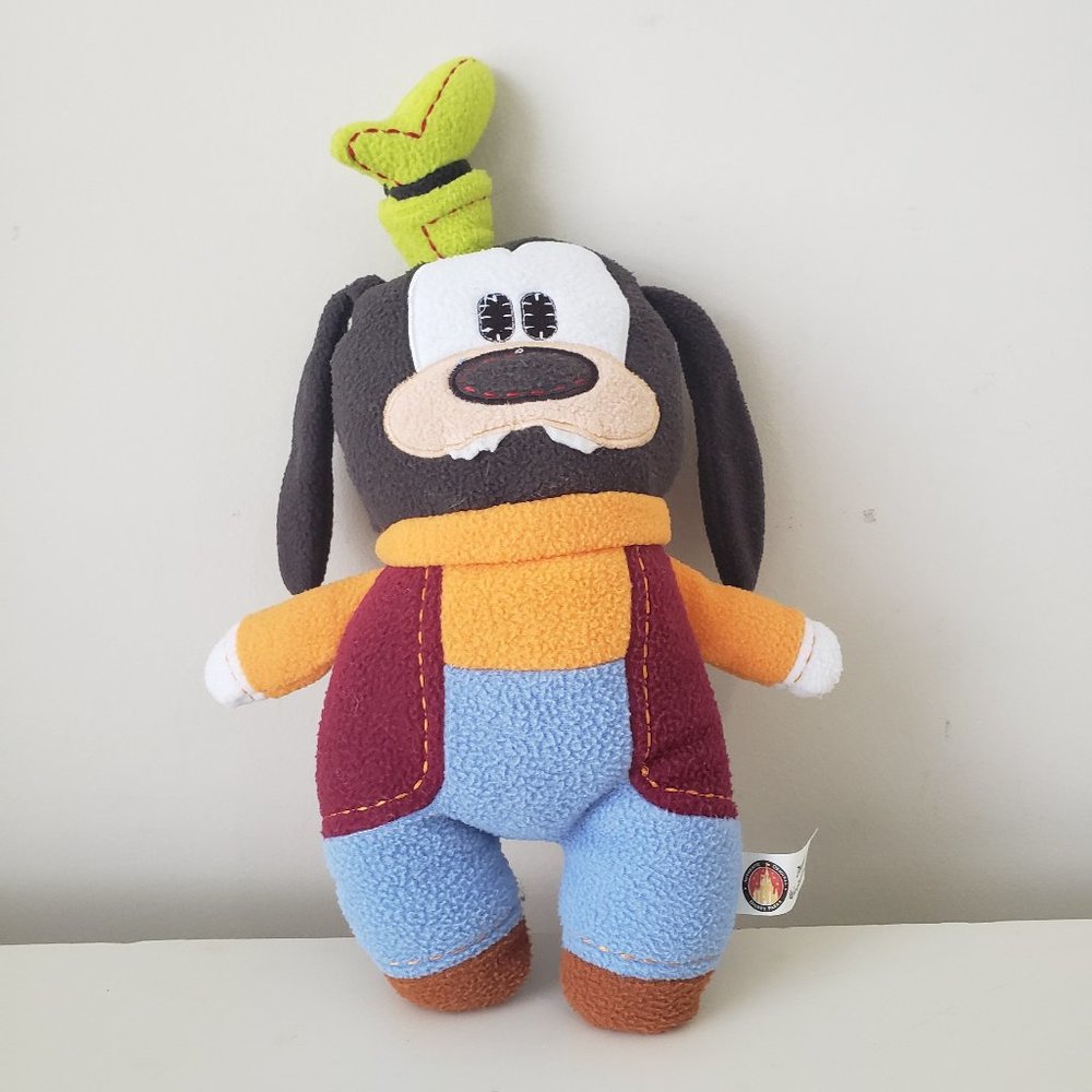 Disneyland Resort Disney Parks Fleece Goofy Plush Stuffy 13" Rare NEEDS SEWN